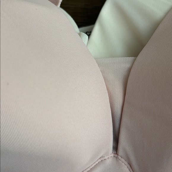 Jockey Women’s Plus Bra Lot 7514 Beige/Blush Forever Fit Wireless 3XL (2 Bras) - Picture 3 of 15